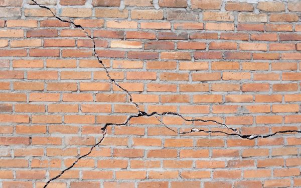Brick Wall Repair in Macomb