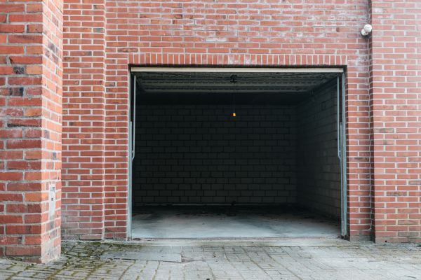 Garage Brick Repair in Macomb