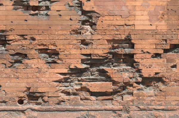 Damaged Brick Repair in Macomb